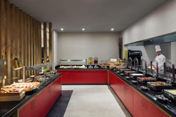 Ibis Jeddah Malik Road image 4